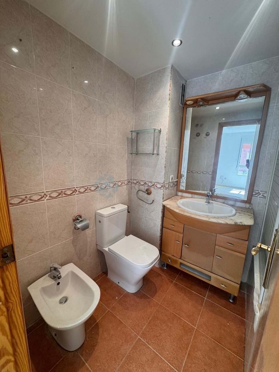 4 bedroom Apartment for sale in Silla with garage - € 199,000 (Ref: 9739161)