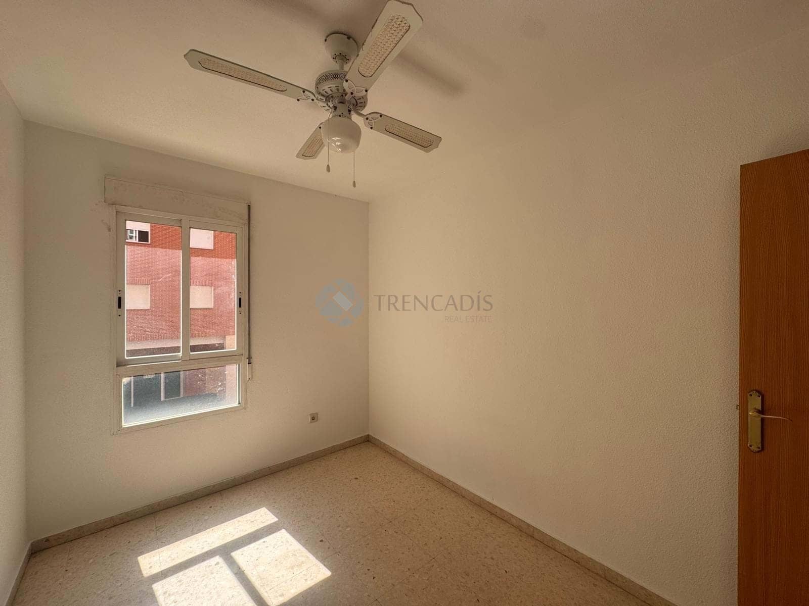 4 bedroom Apartment for sale in Silla with garage - € 199,000 (Ref: 9739161)