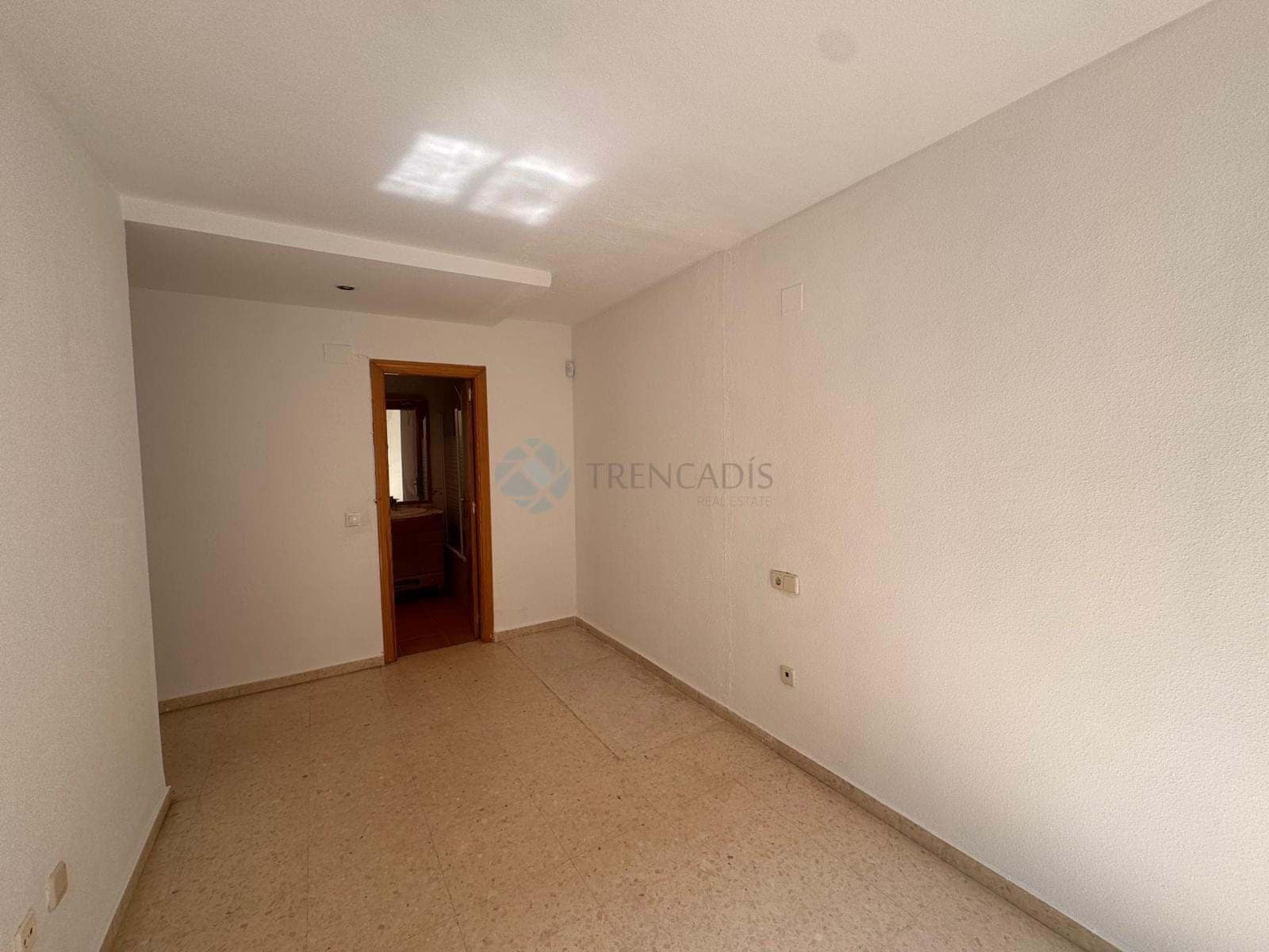 4 bedroom Apartment for sale in Silla with garage - € 199,000 (Ref: 9739161)