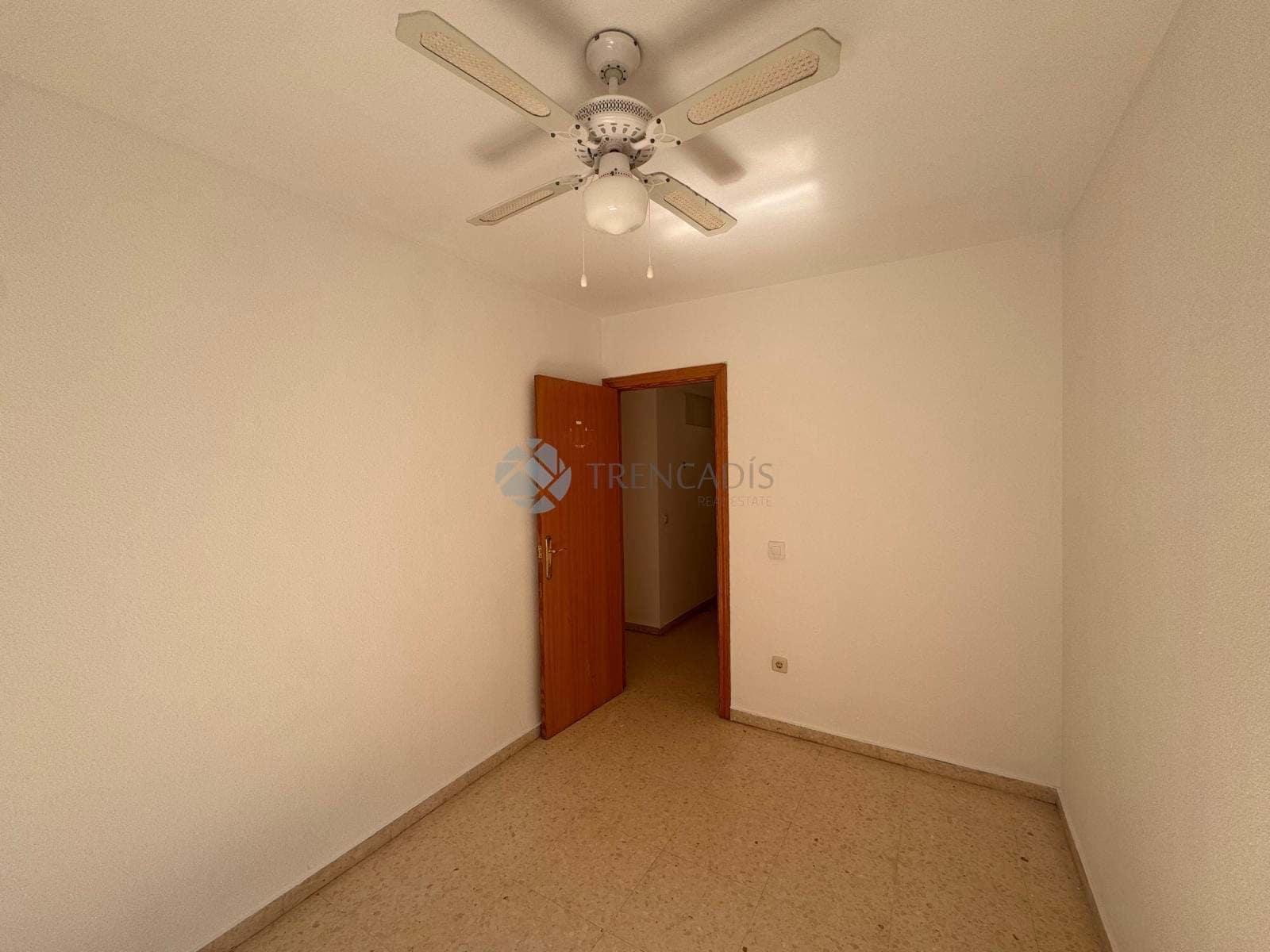 4 bedroom Apartment for sale in Silla with garage - € 199,000 (Ref: 9739161)