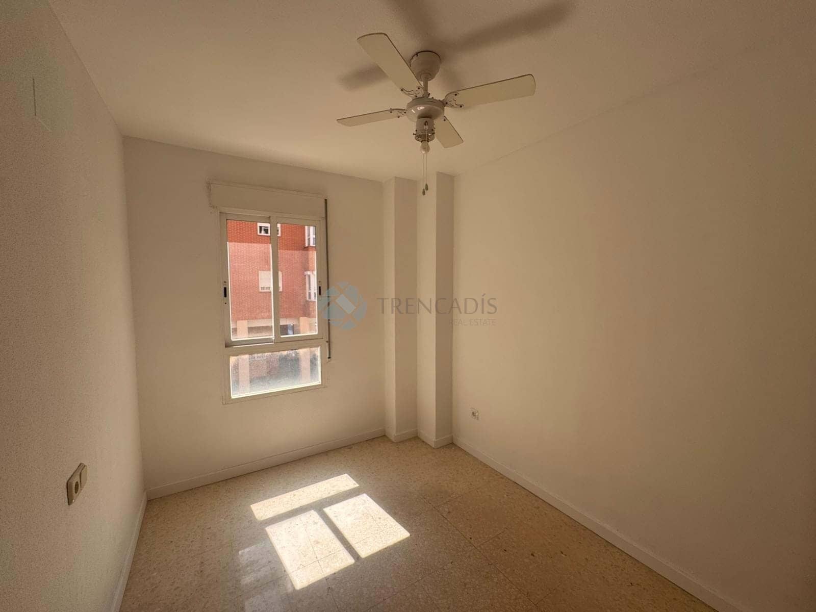 4 bedroom Apartment for sale in Silla with garage - € 199,000 (Ref: 9739161)