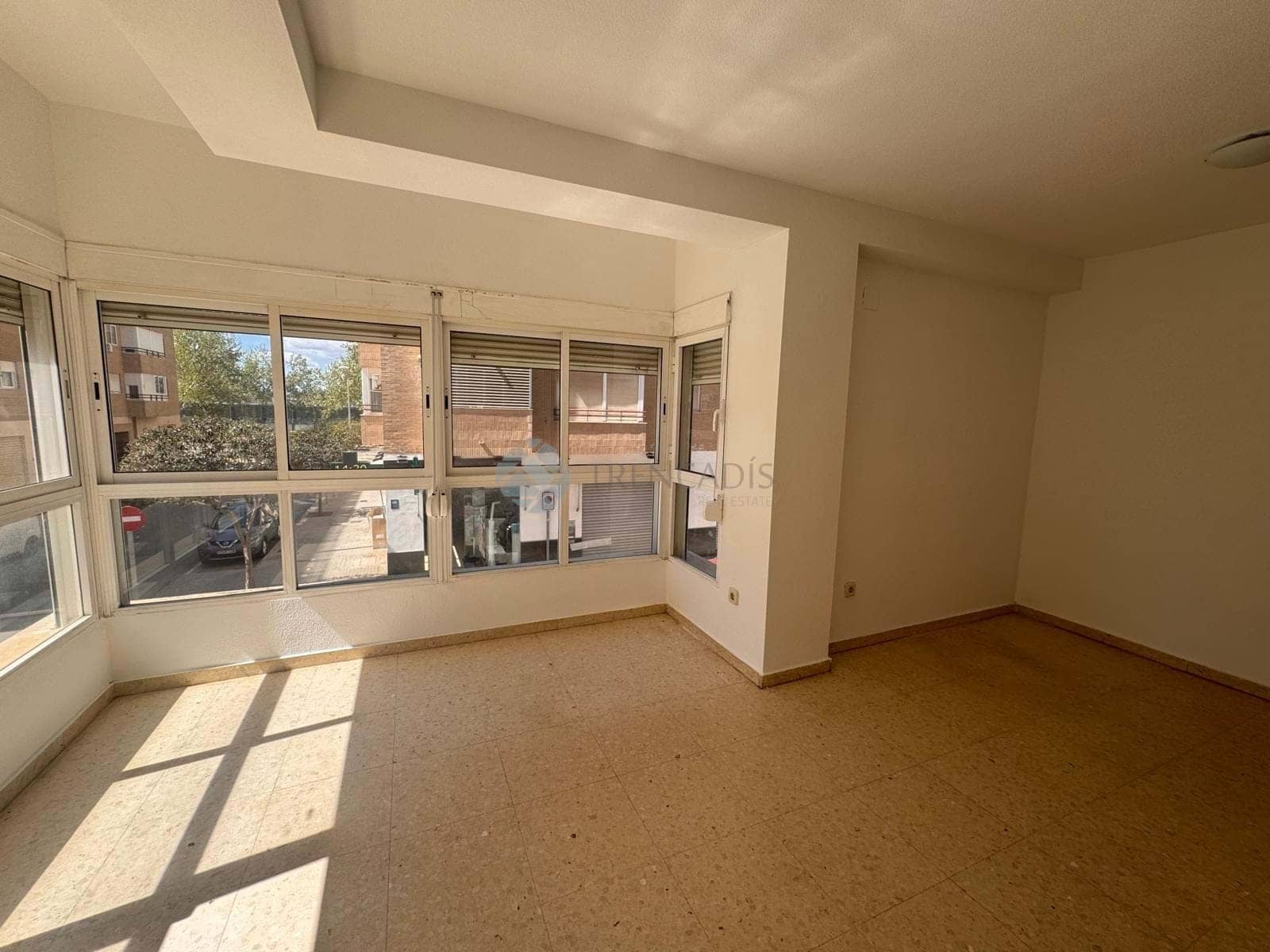 4 bedroom Apartment for sale in Silla with garage - € 199,000 (Ref: 9739161)