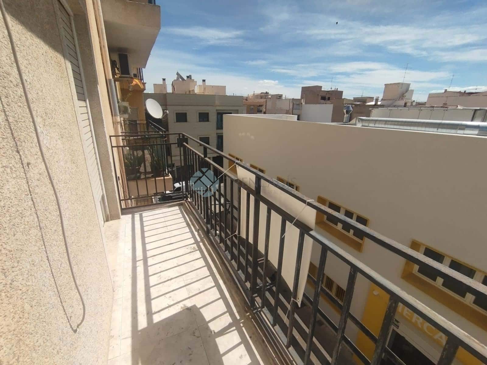 4 bedroom Apartment for sale in Novelda - € 85,000 (Ref: 9739303)