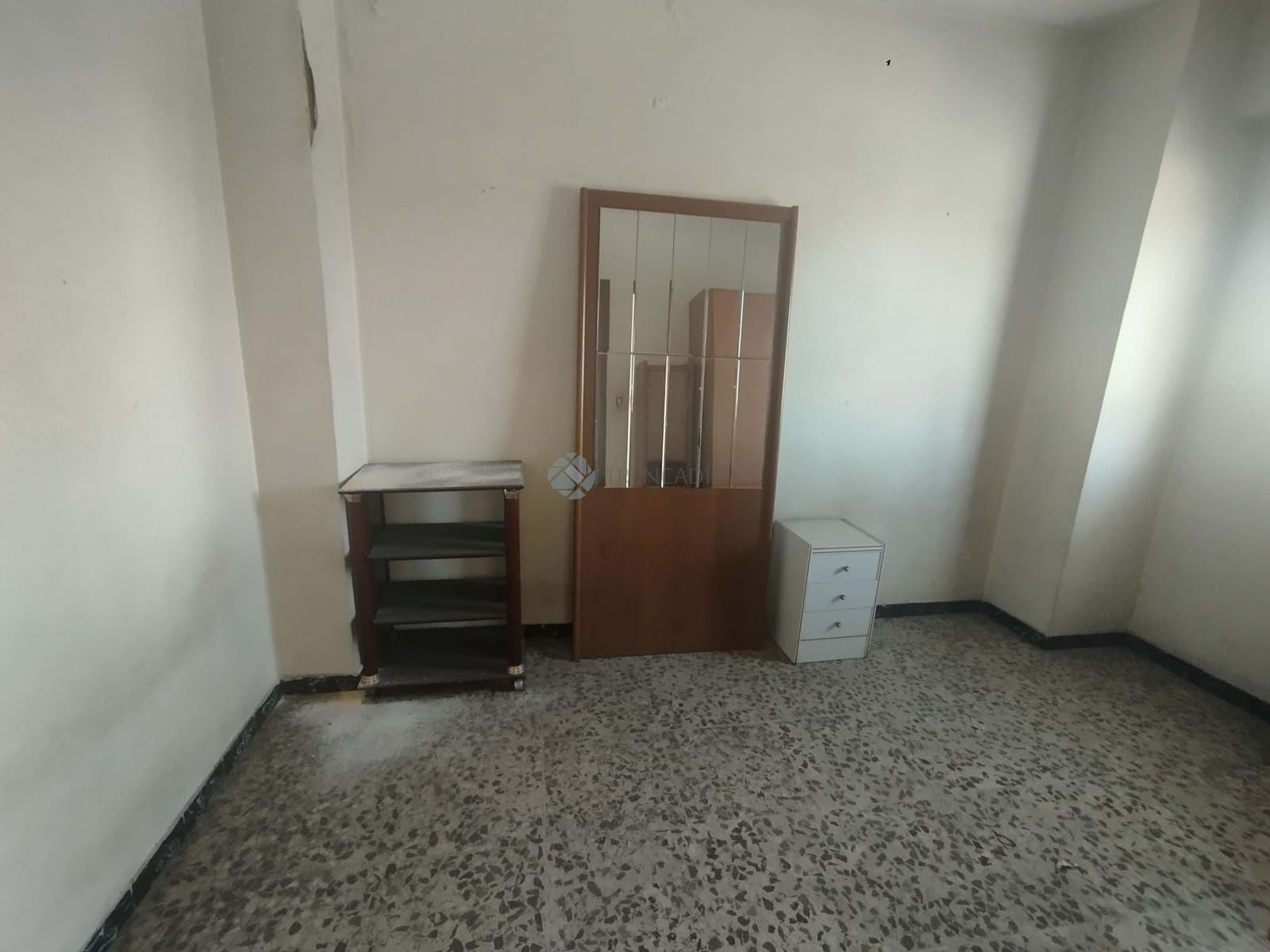 Apartamento de 4 habitaciones en Molina de Segura en venta - 55.000 € (Ref: 9739305)