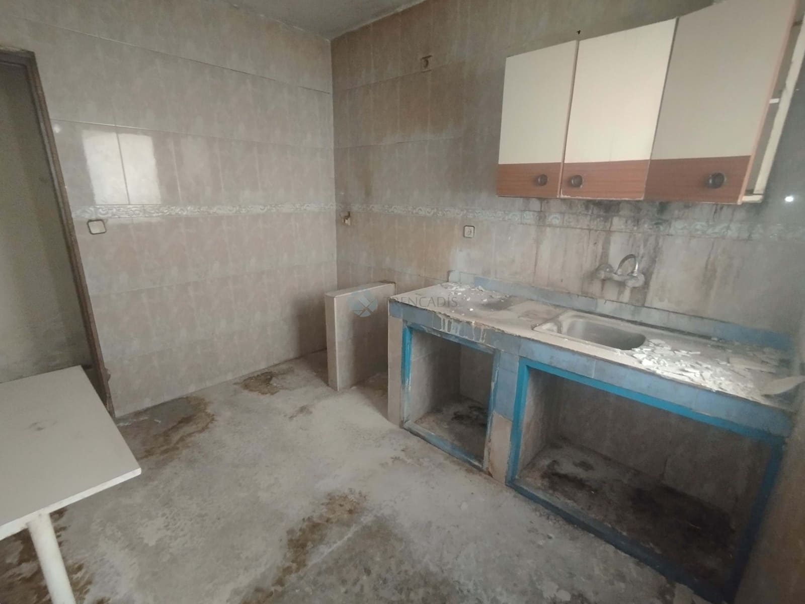 Apartamento de 4 habitaciones en Molina de Segura en venta - 55.000 € (Ref: 9739305)