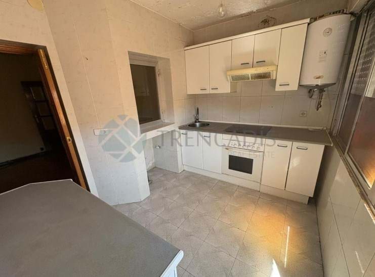 3 bedroom Apartment for sale in Getafe - € 250,000 (Ref: 9776008)