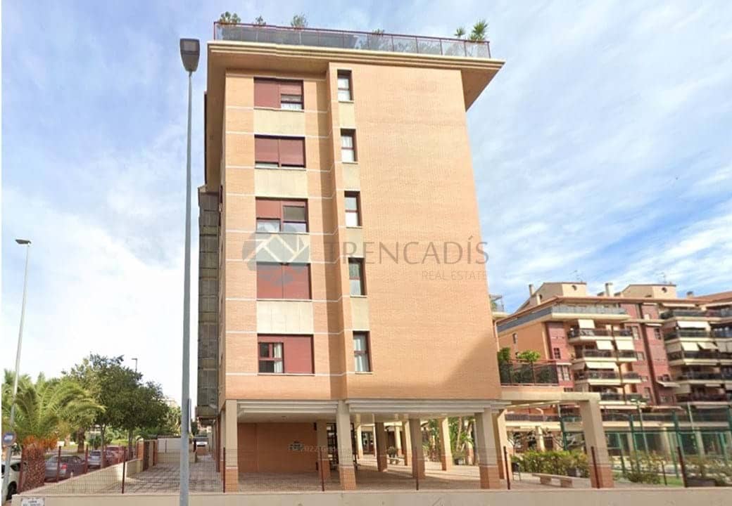 3 camera da letto Appartamento in vendita in Castello de la Plana con garage - 150.000 € (Rif: 9778475)