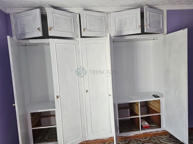 5 sovrum Villa till salu i Venta del Moro - 95 000 € (Ref: 9795395)