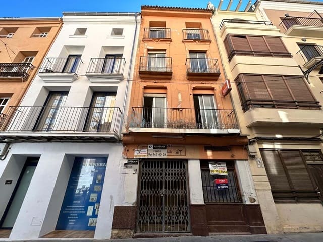 6 Zimmer Apartment zu verkaufen in Ontinyent - 35.000 € (Ref: 9802893)