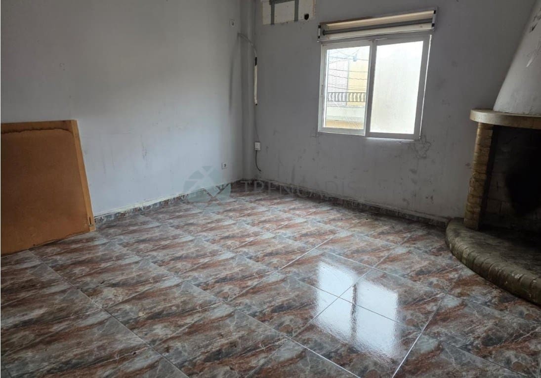 3 slaapkamer Appartement te koop in Manuel - € 69.000 (Ref: 9832061)