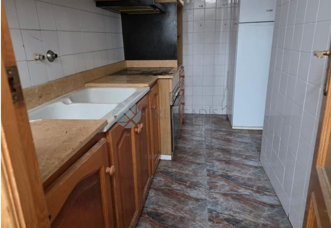 3 slaapkamer Appartement te koop in Manuel - € 69.000 (Ref: 9832061)