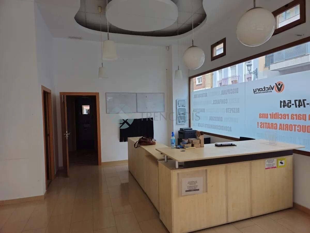 Local Commercial à vendre à Valence ville - 545 000 € (Ref: 9860884)
