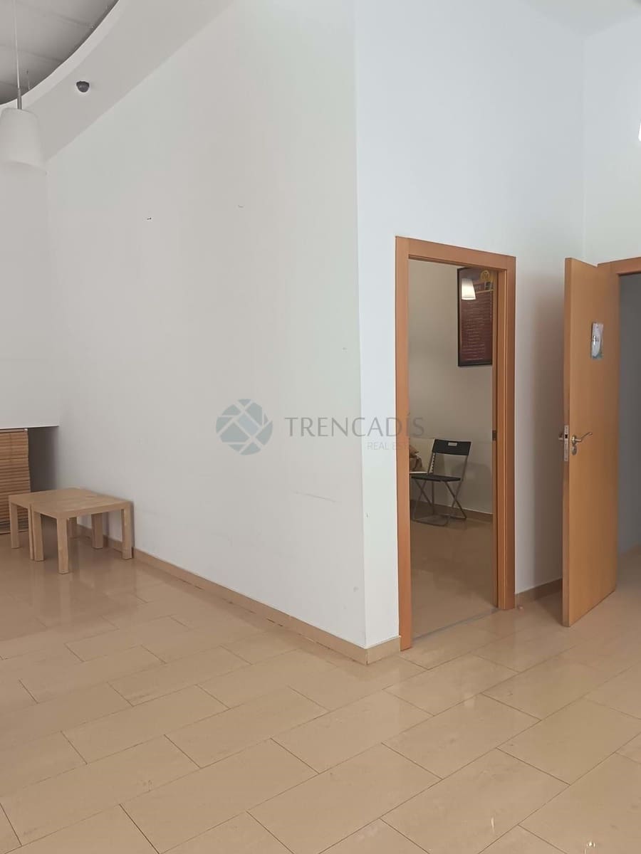 Local Commercial à vendre à Valence ville - 545 000 € (Ref: 9860884)