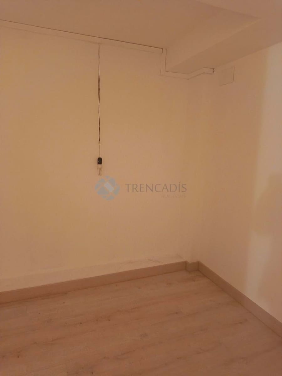 Local Commercial à vendre à Valence ville - 545 000 € (Ref: 9860884)