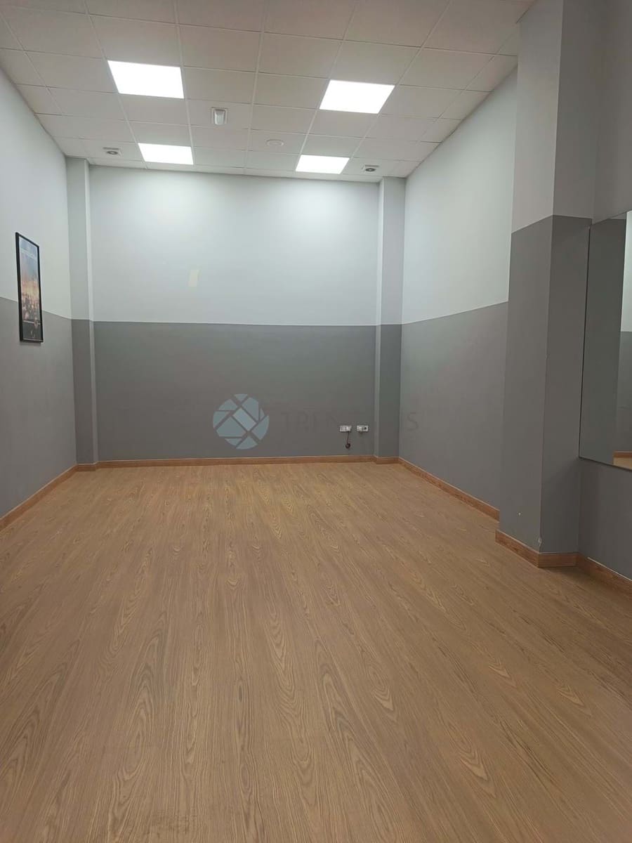 Local Commercial à vendre à Valence ville - 545 000 € (Ref: 9860884)