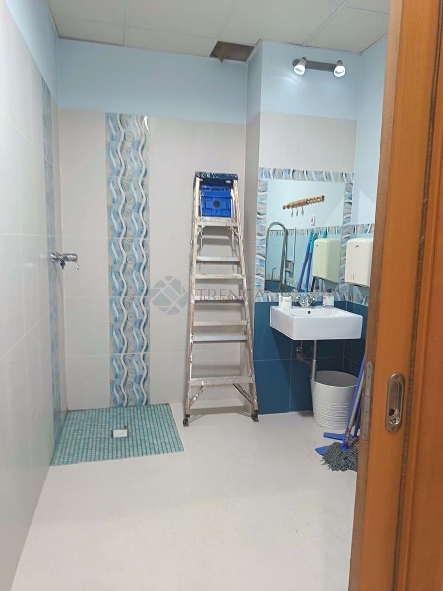 Local Commercial à vendre à Valence ville - 545 000 € (Ref: 9860884)
