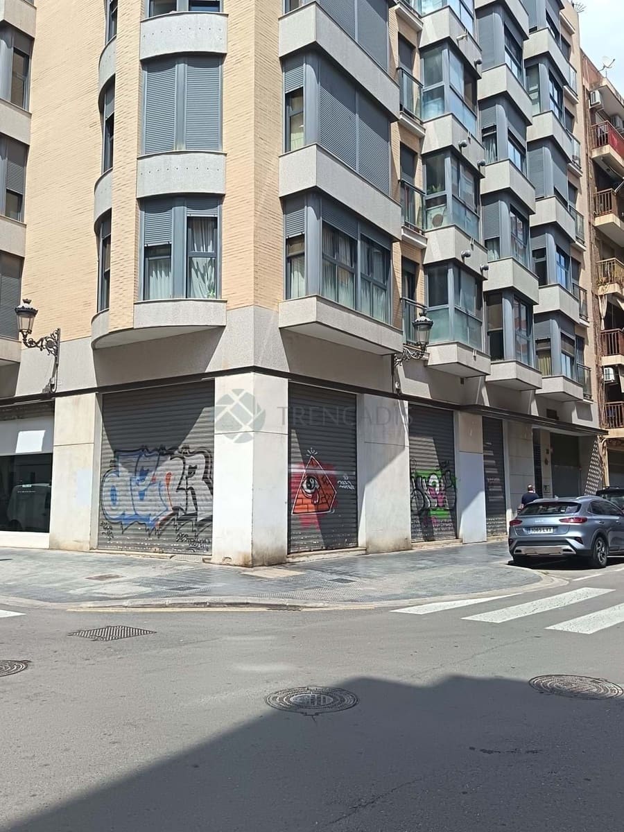 Local Commercial à vendre à Valence ville - 545 000 € (Ref: 9860884)