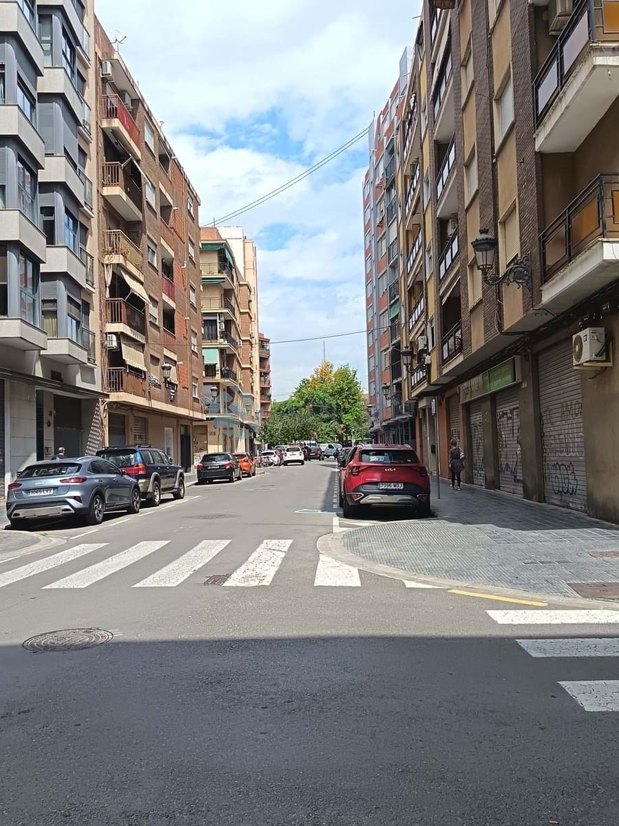 Local Commercial à vendre à Valence ville - 545 000 € (Ref: 9860884)
