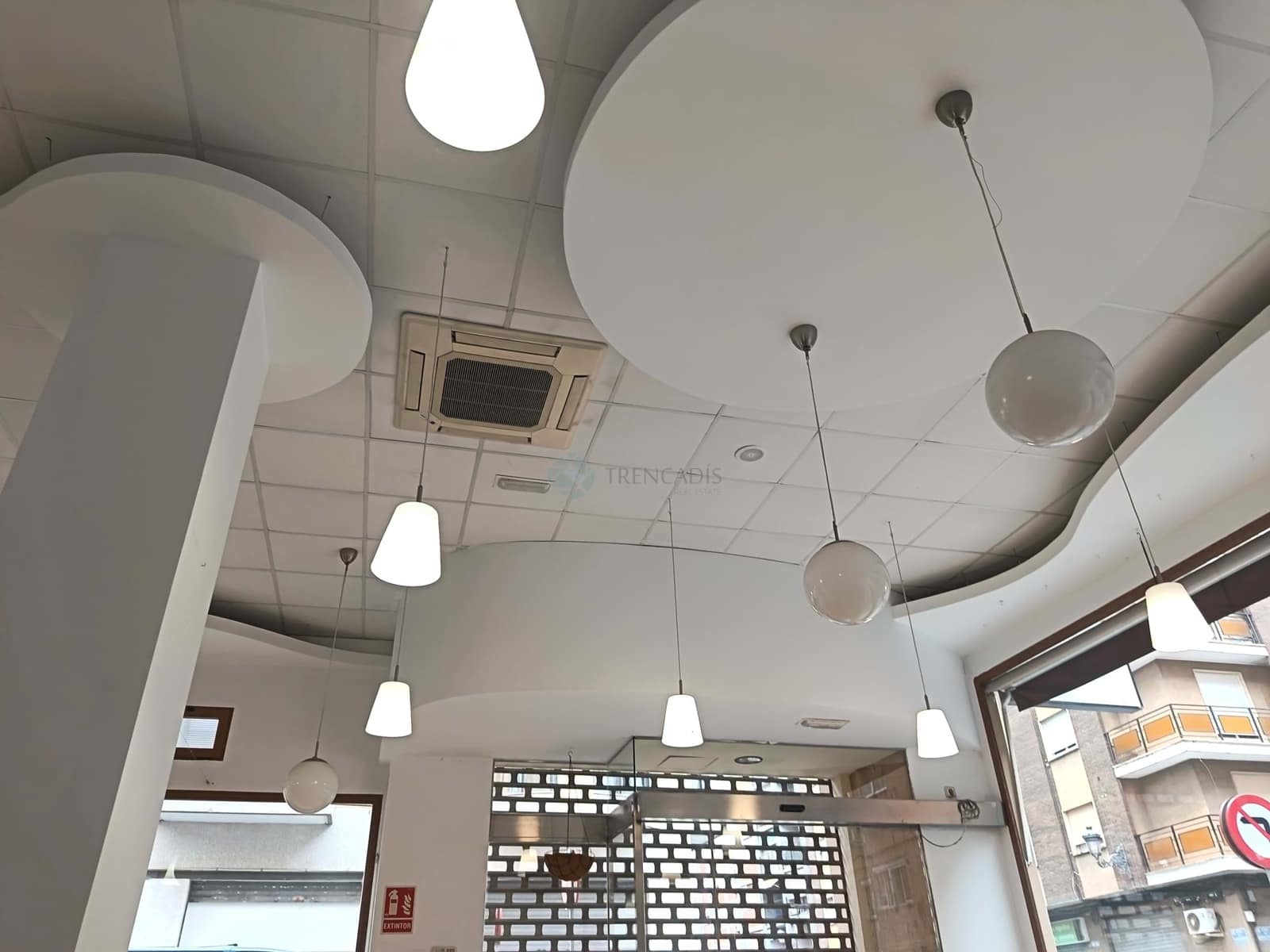 Local Commercial à vendre à Valence ville - 545 000 € (Ref: 9860884)