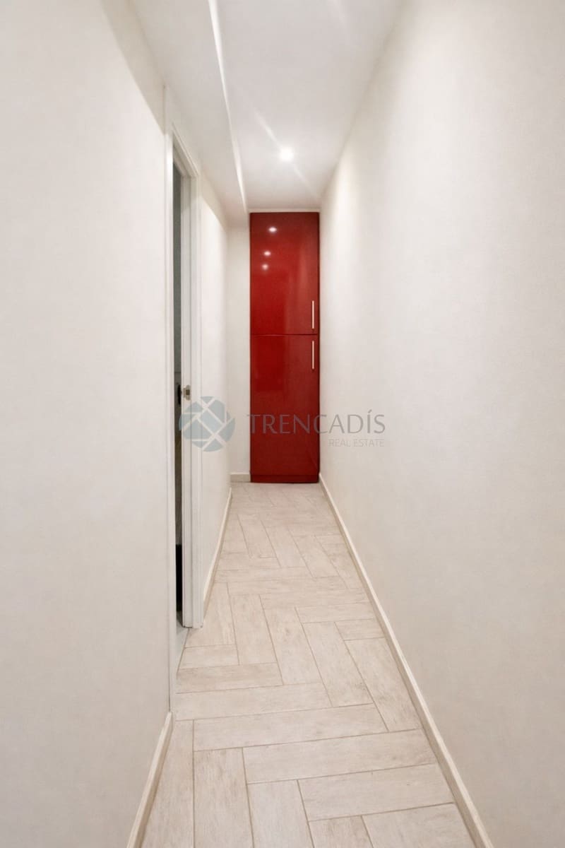2 soveværelse Lejlighed til salg i Valencia by - € 265.000 (Ref: 9862379)