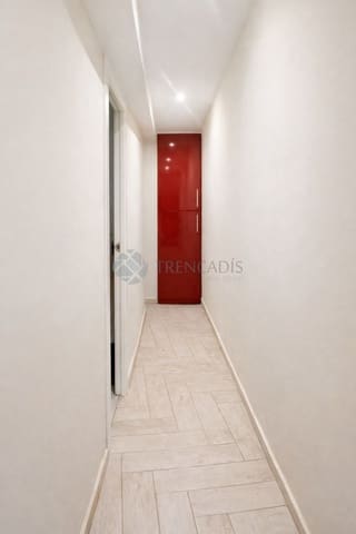 2 soveværelse Lejlighed til salg i Valencia by - € 265.000 (Ref: 9862379)