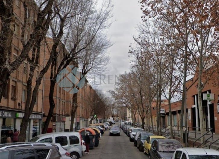 3 makuuhuone Huoneisto myytävänä paikassa Madrid kaupunki - 137 000 € (Ref: 9865968)