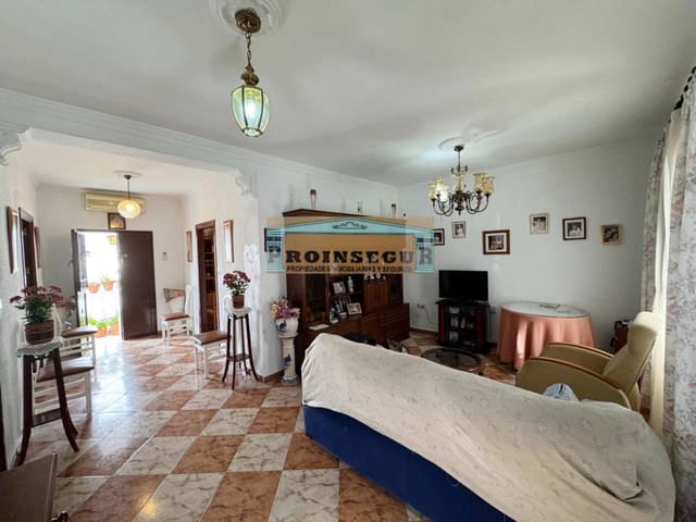 Casa de 6 habitaciones en Cártama en venta - 296.900 € (Ref: 9446871)