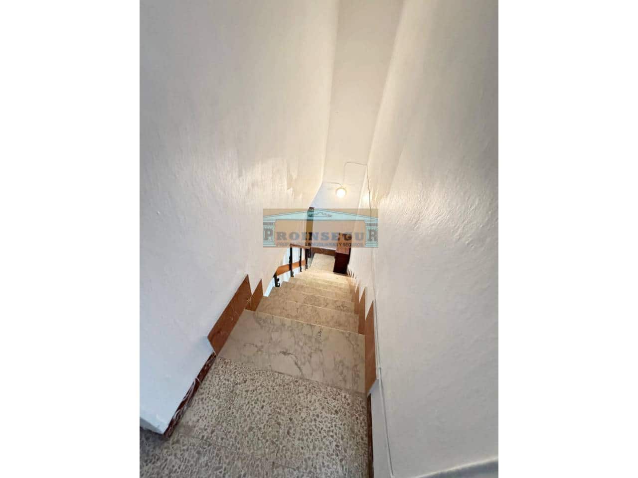 Casa de 6 habitaciones en Cártama en venta - 296.900 € (Ref: 9446871)