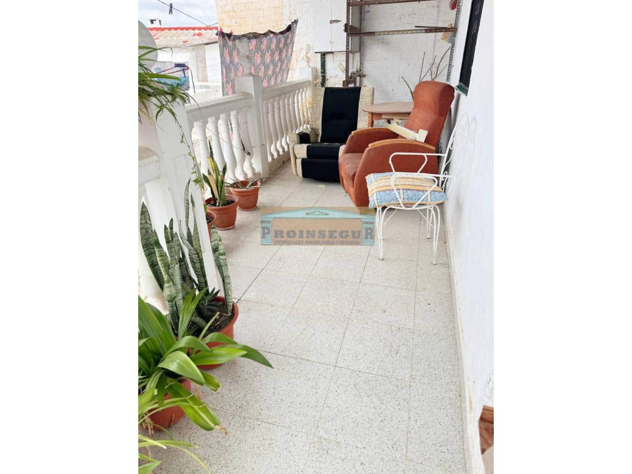 Casa de 6 habitaciones en Cártama en venta - 296.900 € (Ref: 9446871)