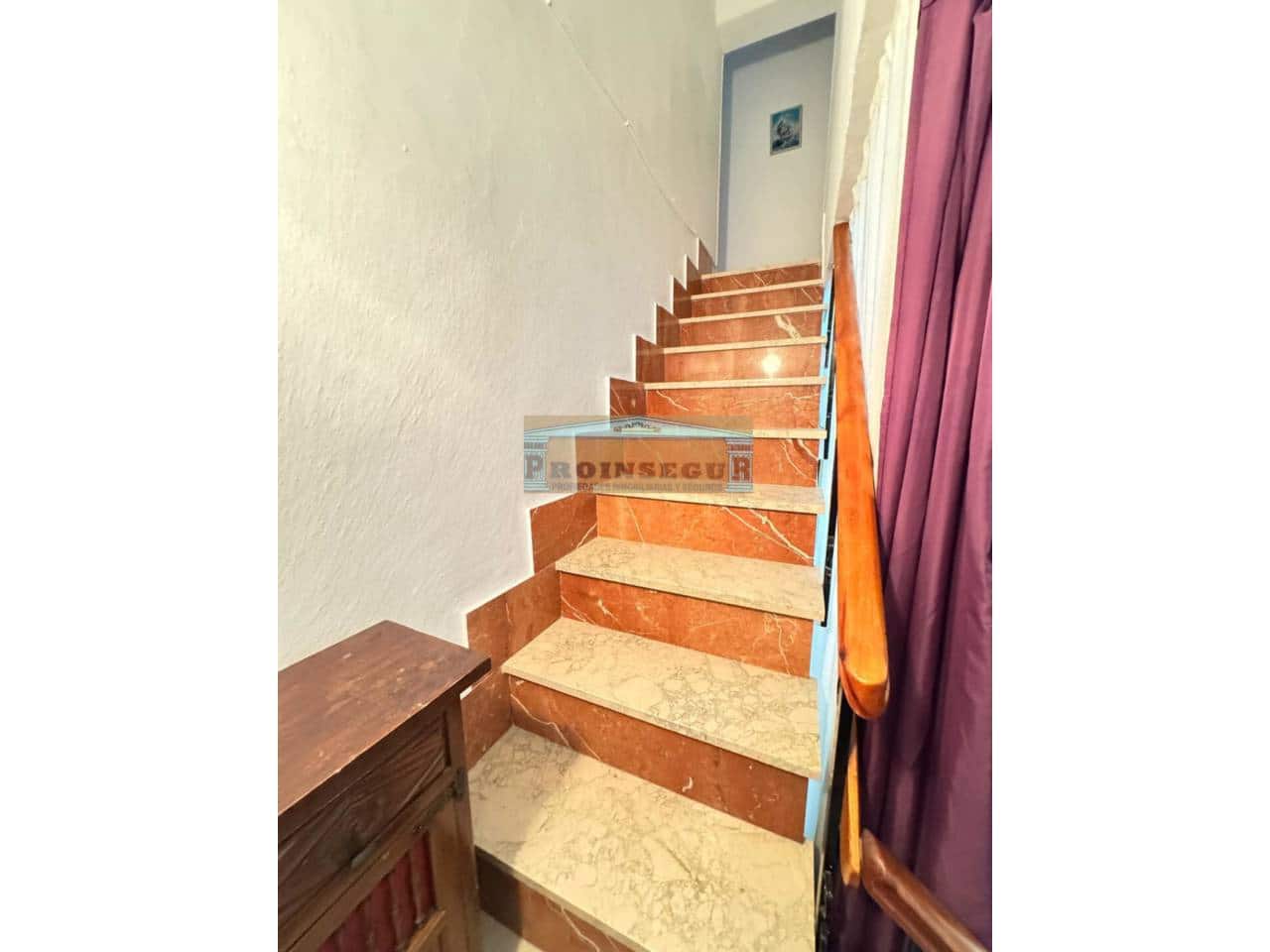 Casa de 6 habitaciones en Cártama en venta - 296.900 € (Ref: 9446871)