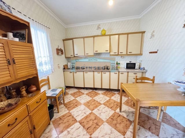 Casa de 6 habitaciones en Cártama en venta - 296.900 € (Ref: 9446871)