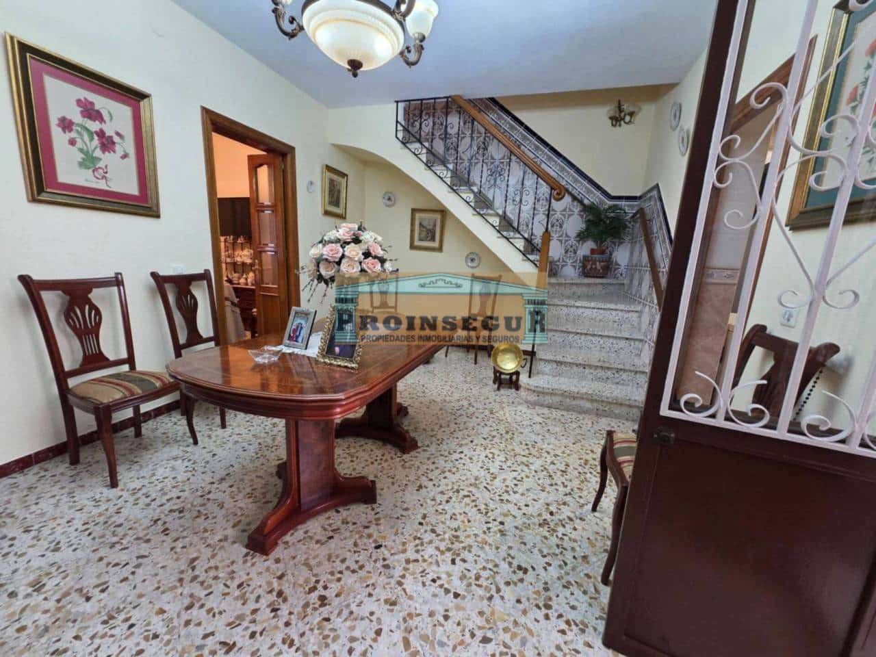 4 bedroom Townhouse for sale in Alhaurin el Grande - € 300,000 (Ref: 9510308)