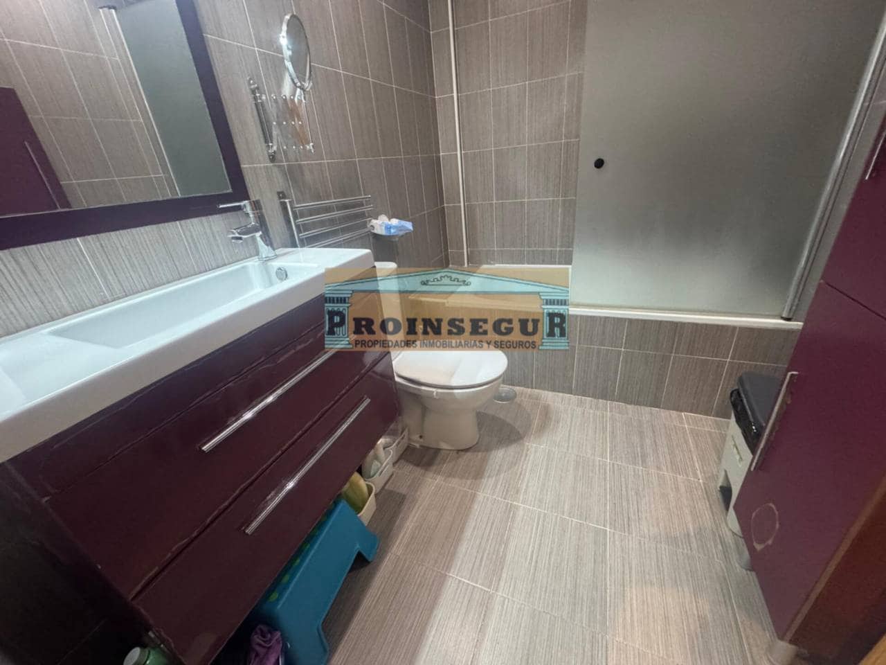 4 chambre Villa/Maison Mitoyenne à vendre à Estacion de Cartama avec piscine garage - 359 000 € (Ref: 9559035)