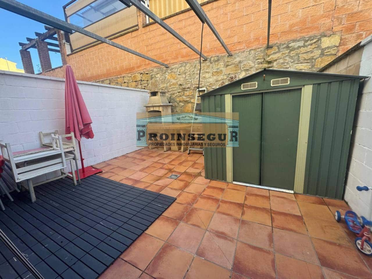 4 chambre Villa/Maison Mitoyenne à vendre à Estacion de Cartama avec piscine garage - 359 000 € (Ref: 9559035)