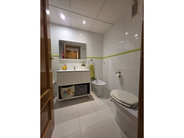 4 bedroom Flat for sale in Alicante / Alacant city with pool garage - € 475,000 (Ref: 10031051)