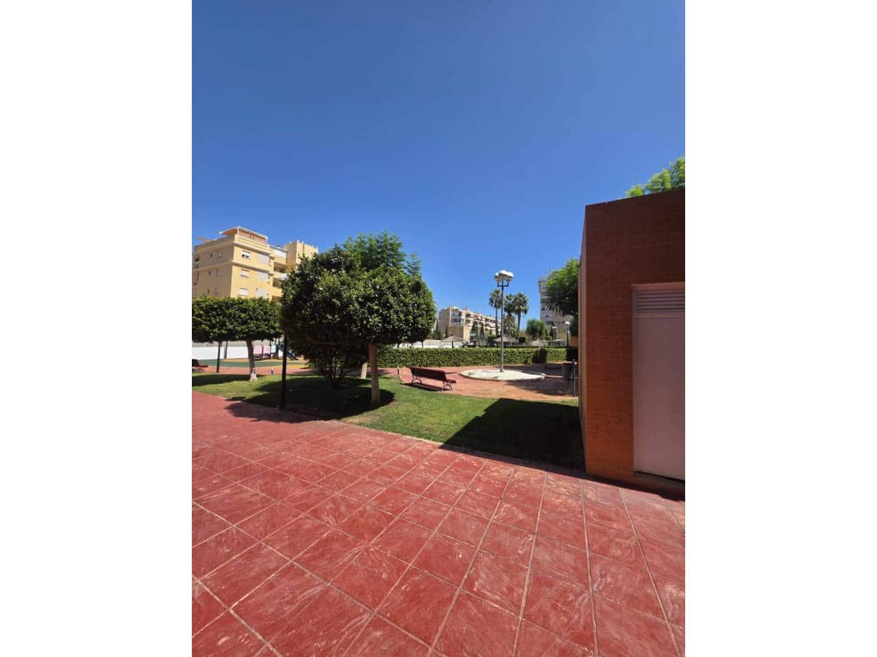 4 bedroom Flat for sale in Alicante / Alacant city with pool garage - € 475,000 (Ref: 10031051)