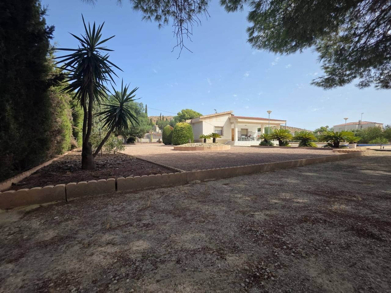 5 quarto Moradia para venda em Elche / Elx com piscina garagem - 550 000 € (Ref: 10033355)