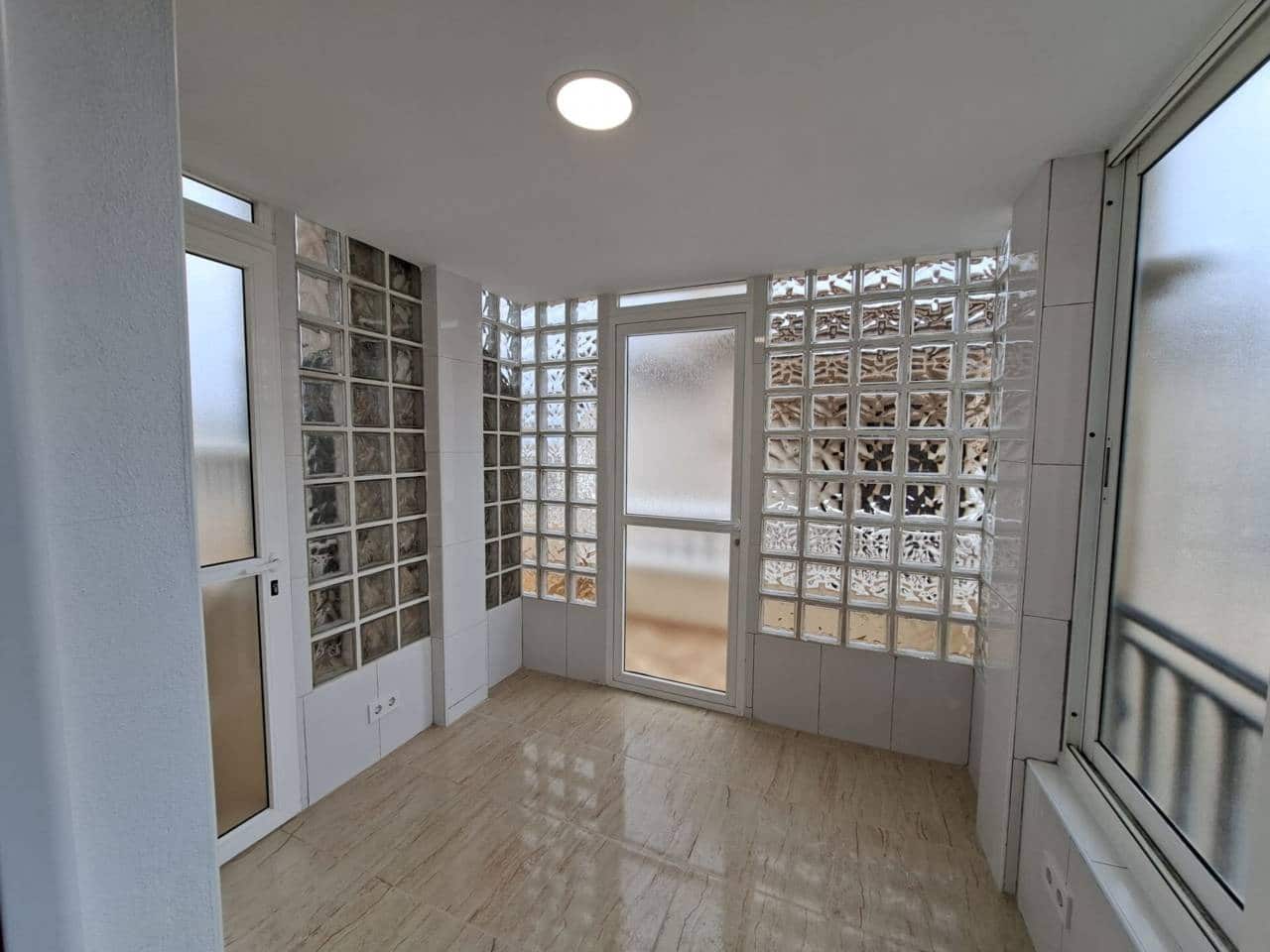 Bungalow de 2 habitaciones en Orihuela en venta con piscina garaje - 149.000 € (Ref: 10080247)