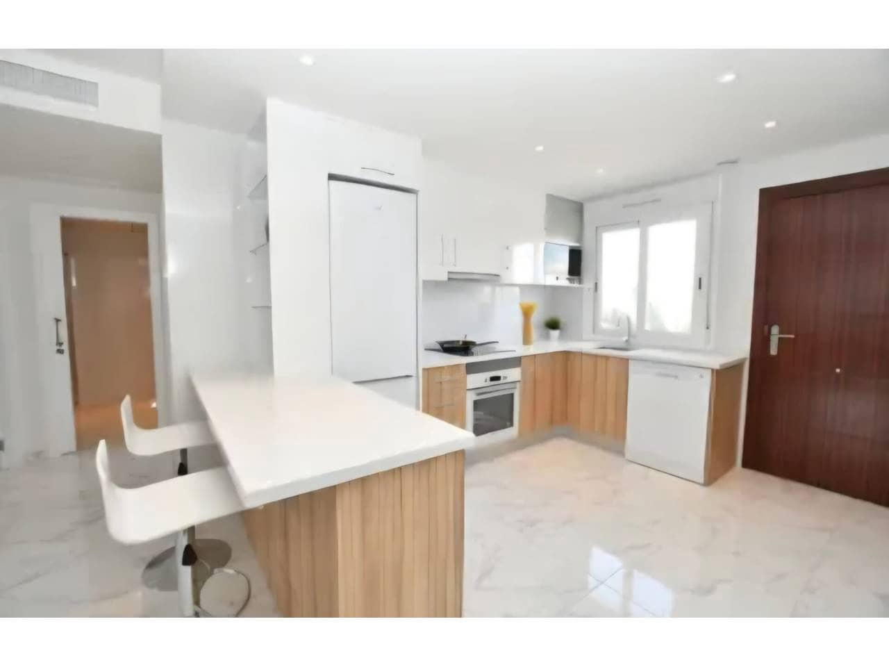 Bungalow de 2 habitaciones en San Miguel de Salinas en venta con piscina garaje - 251.900 € (Ref: 10080248)
