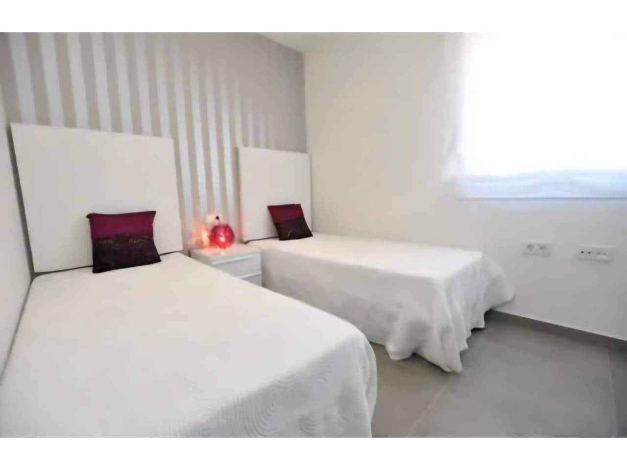 Bungalow de 2 habitaciones en San Miguel de Salinas en venta con piscina garaje - 251.900 € (Ref: 10080248)