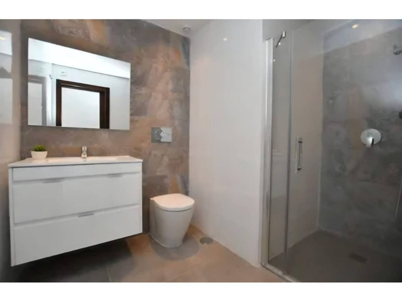 Bungalow de 2 habitaciones en San Miguel de Salinas en venta con piscina garaje - 251.900 € (Ref: 10080248)