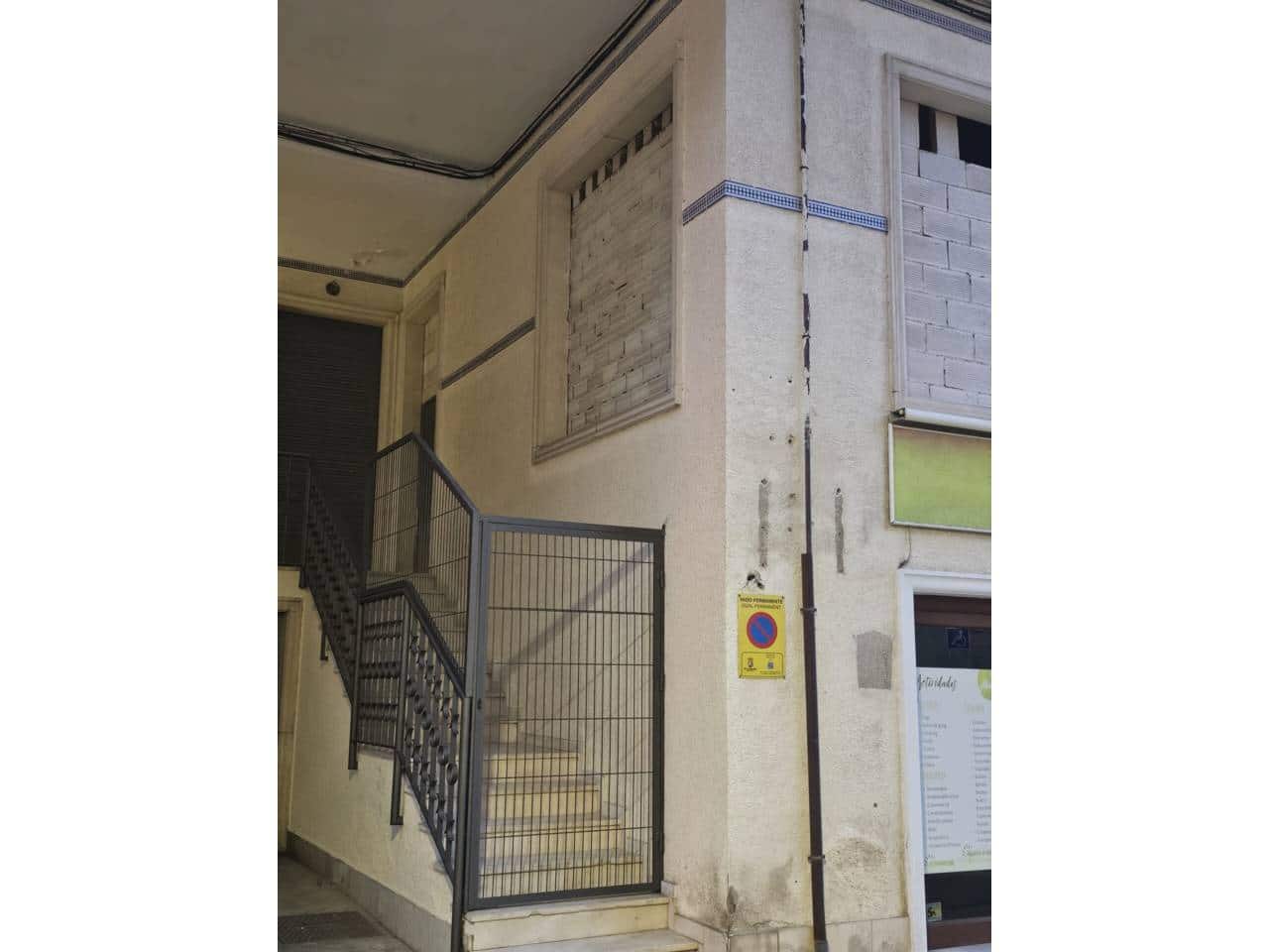 Commercial for sale in El Campello - € 150,000 (Ref: 10127498)