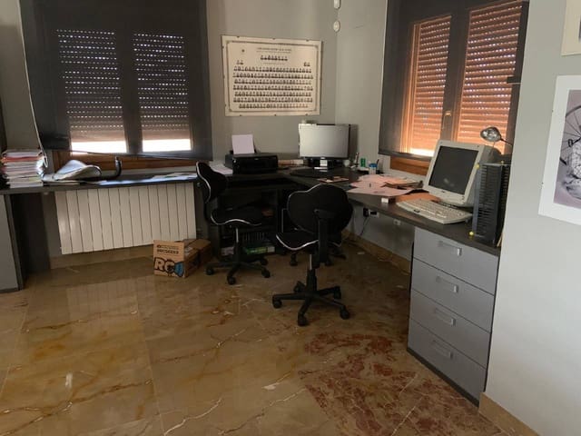 4 chambre Villa/Maison à vendre à Novelda avec piscine garage - 555 000 € (Ref: 5439840)