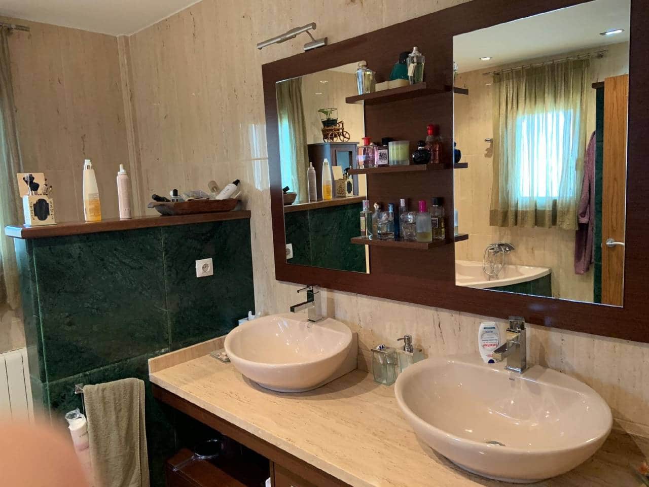 4 chambre Villa/Maison à vendre à Novelda avec piscine garage - 555 000 € (Ref: 5439840)