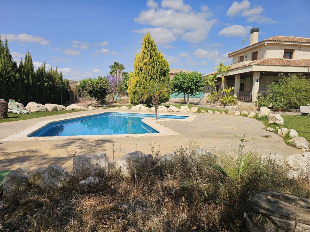 4 chambre Villa/Maison à vendre à Novelda avec piscine garage - 555 000 € (Ref: 5439840)