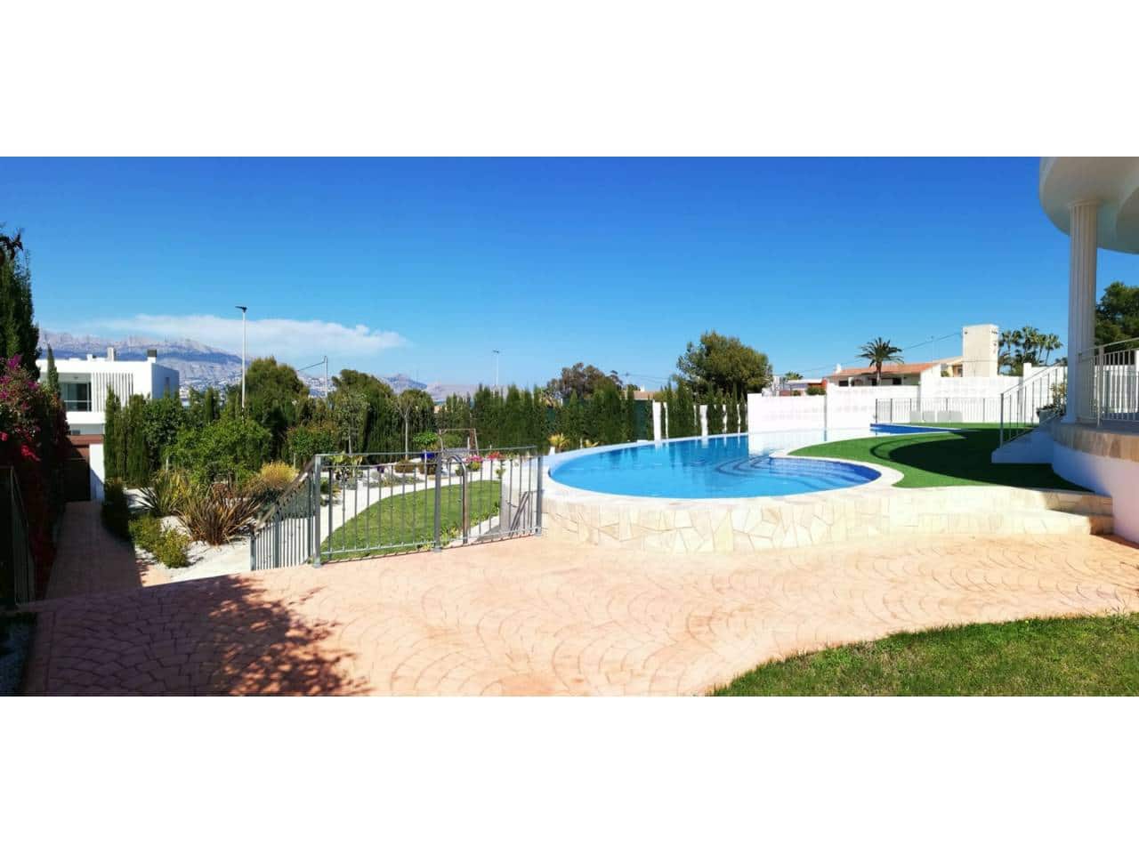 5 bedroom Villa for sale in Albir with pool - € 3,375,000 (Ref: 5439949)
