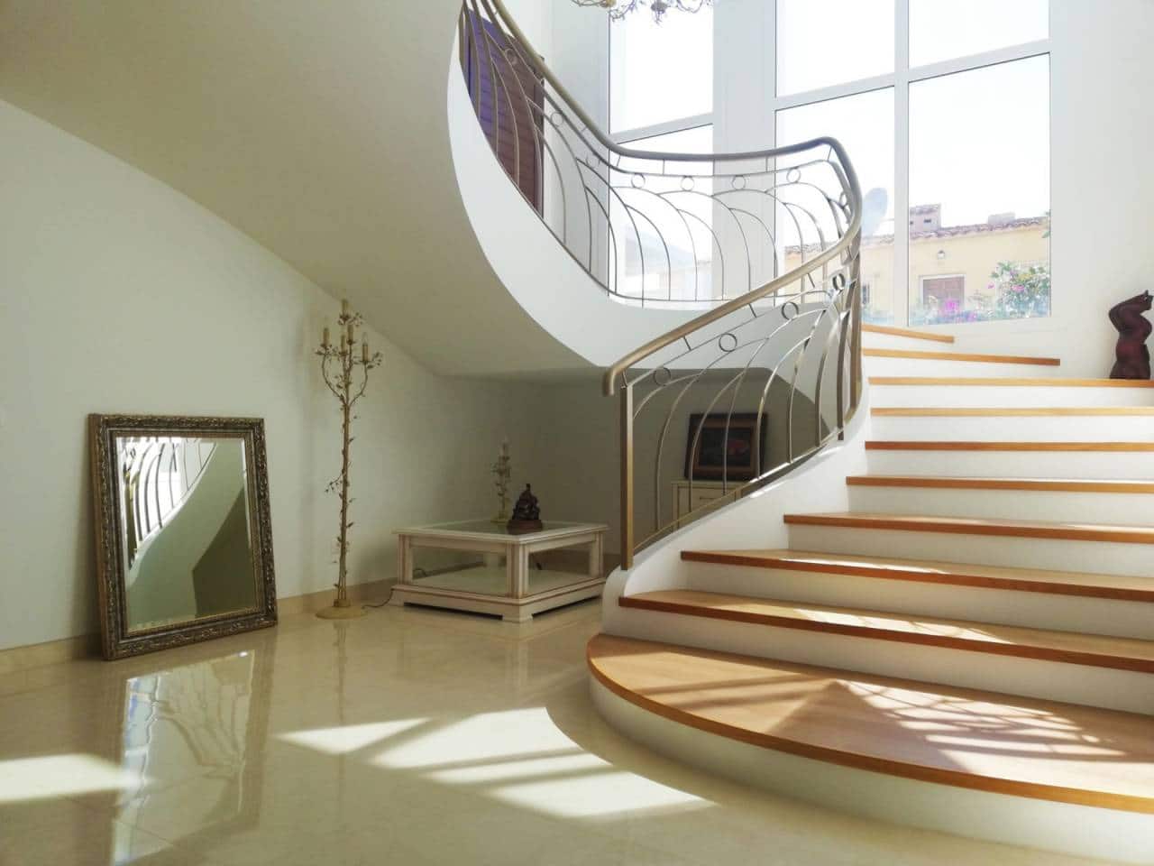 5 bedroom Villa for sale in Albir with pool - € 3,375,000 (Ref: 5439949)