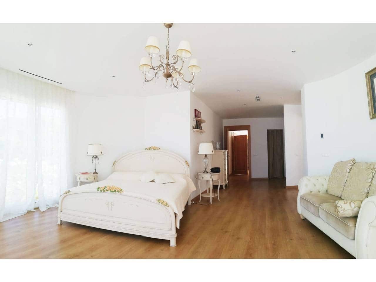 5 bedroom Villa for sale in Albir with pool - € 3,375,000 (Ref: 5439949)