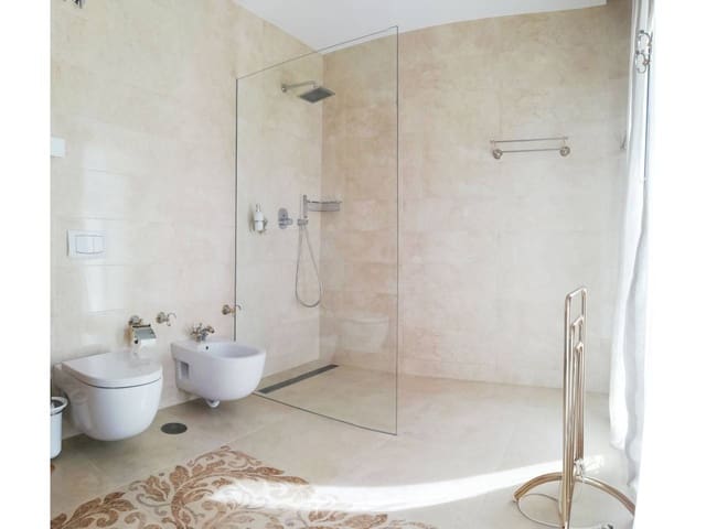 5 sypialnia Willa na sprzedaż w Albir, Alfaz del Pi / L'Alfàs del Pi z basenem - 3 375 000 € (Ref: 5439949)