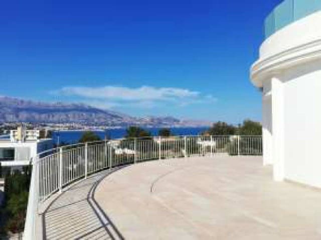 5 sypialnia Willa na sprzedaż w Albir, Alfaz del Pi / L'Alfàs del Pi z basenem - 3 375 000 € (Ref: 5439949)